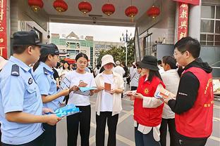 拜仁官方祝帕夫洛维奇20岁生日快乐，球员出战18场2球2助