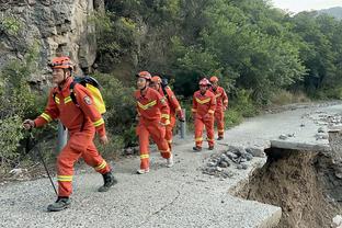 给球探开的？上海男篮发布英文购票通道CBA历史首次